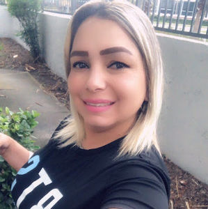 Meet your Posher, Ivette